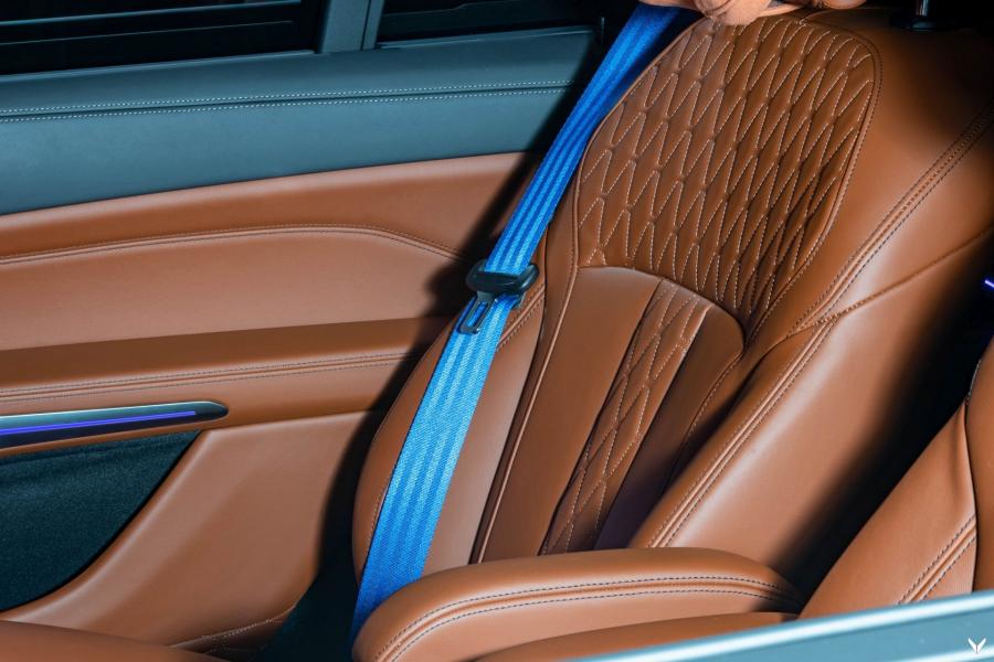 Интерьер BMW X7 M50d by Vilner (G07) 2020 года  (фото 10 из 18)